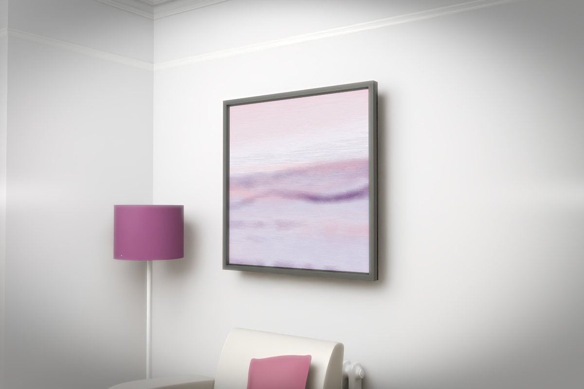 Low Estuary · white right context room view