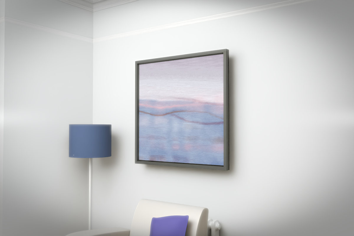 Low Estuary · white right context room view